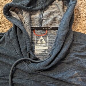 Gerry hooded long sleeve shirt